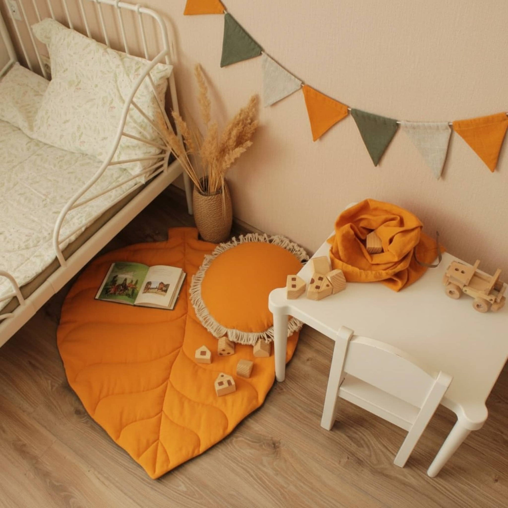 Leaf Baby Play Mat, Linen Green Kids Play Mat