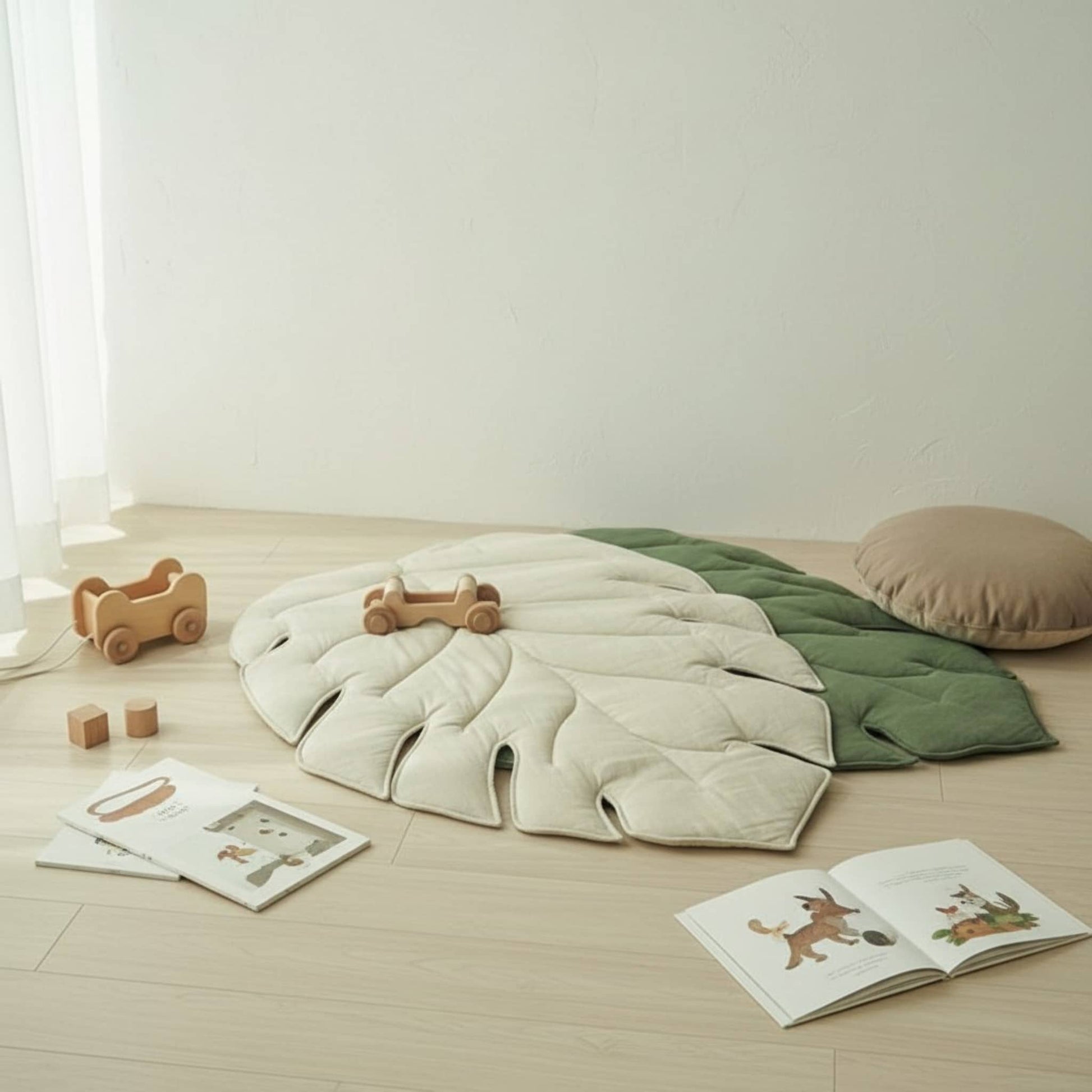 Leaf Linen Play Mat, Green Baby Play Mat