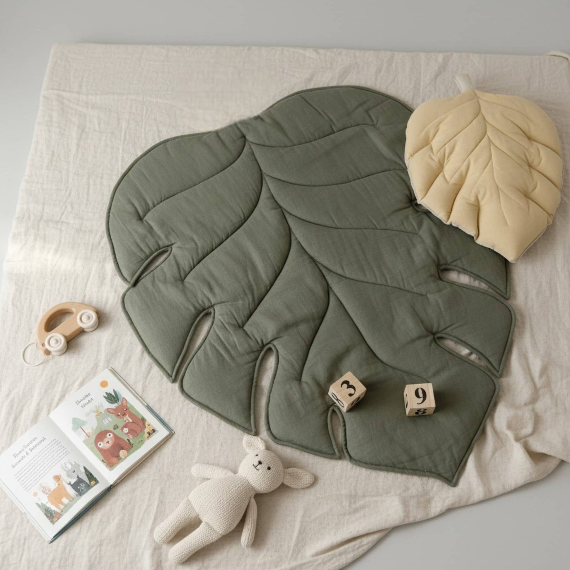 Leaf Linen Play Mat, Green Baby Play Mat