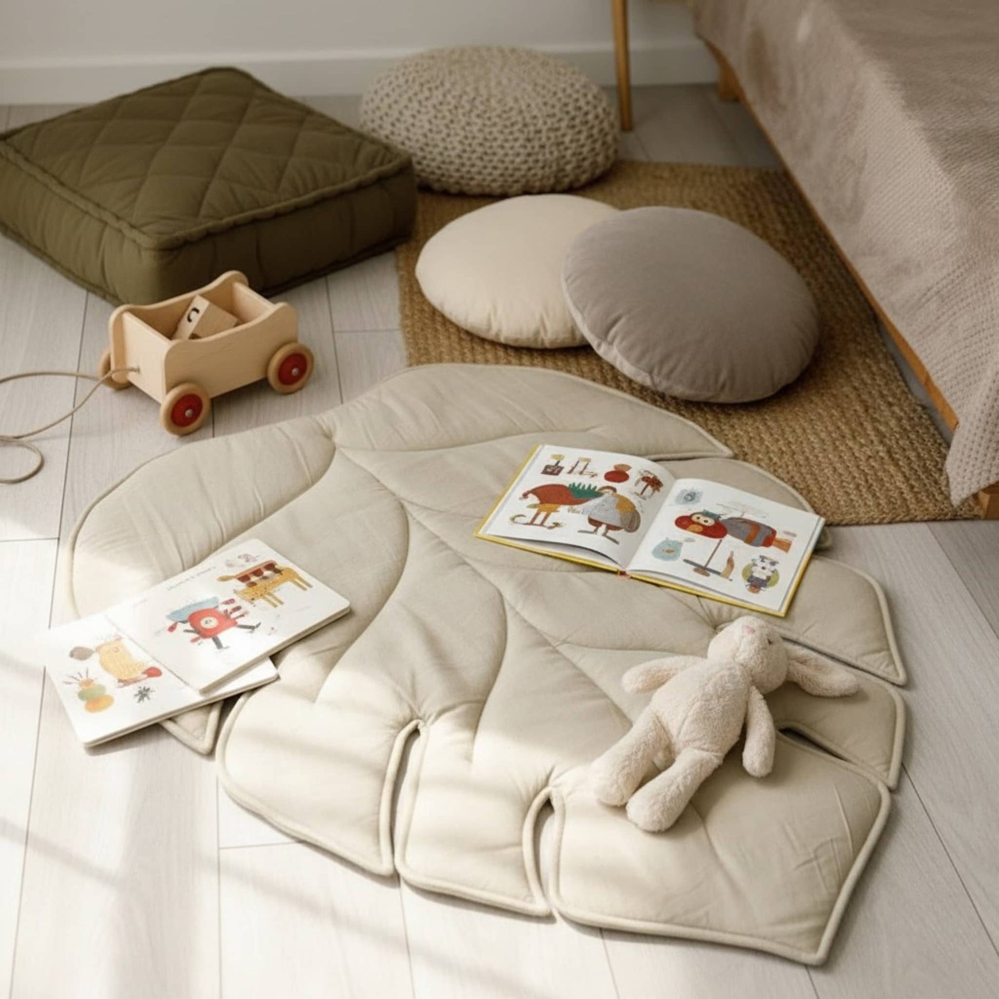 Leaf Linen Play Mat, Green Baby Play Mat