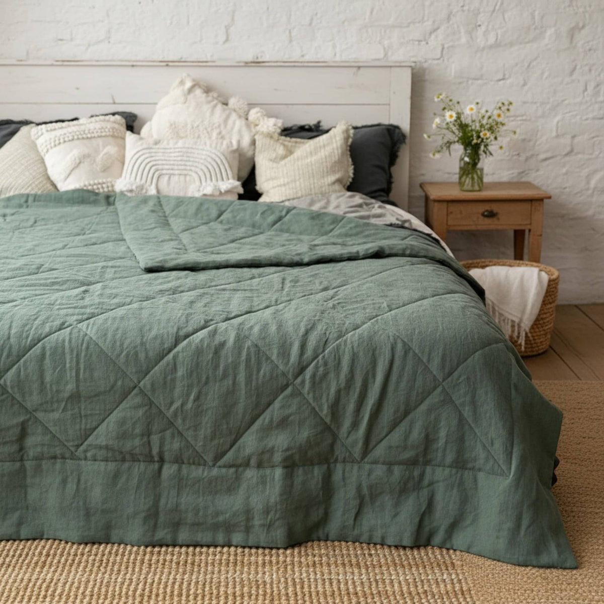 Linen Bedspread Quilt, Lightweight Quilted Blanket