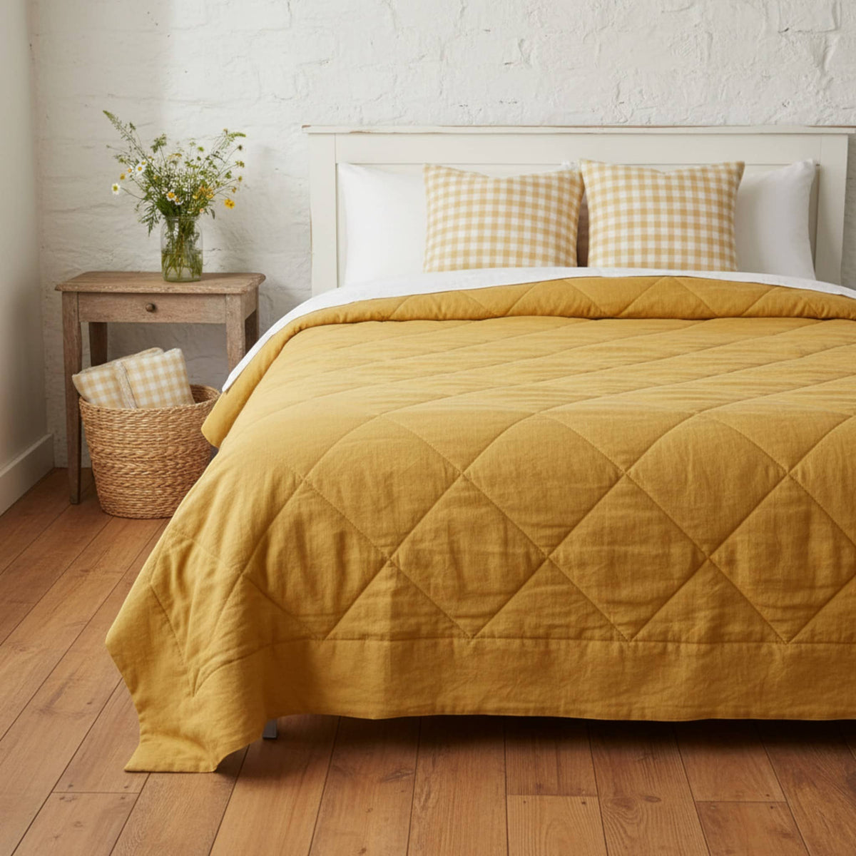 Linen Bedspread Quilt, Lightweight Quilted Blanket