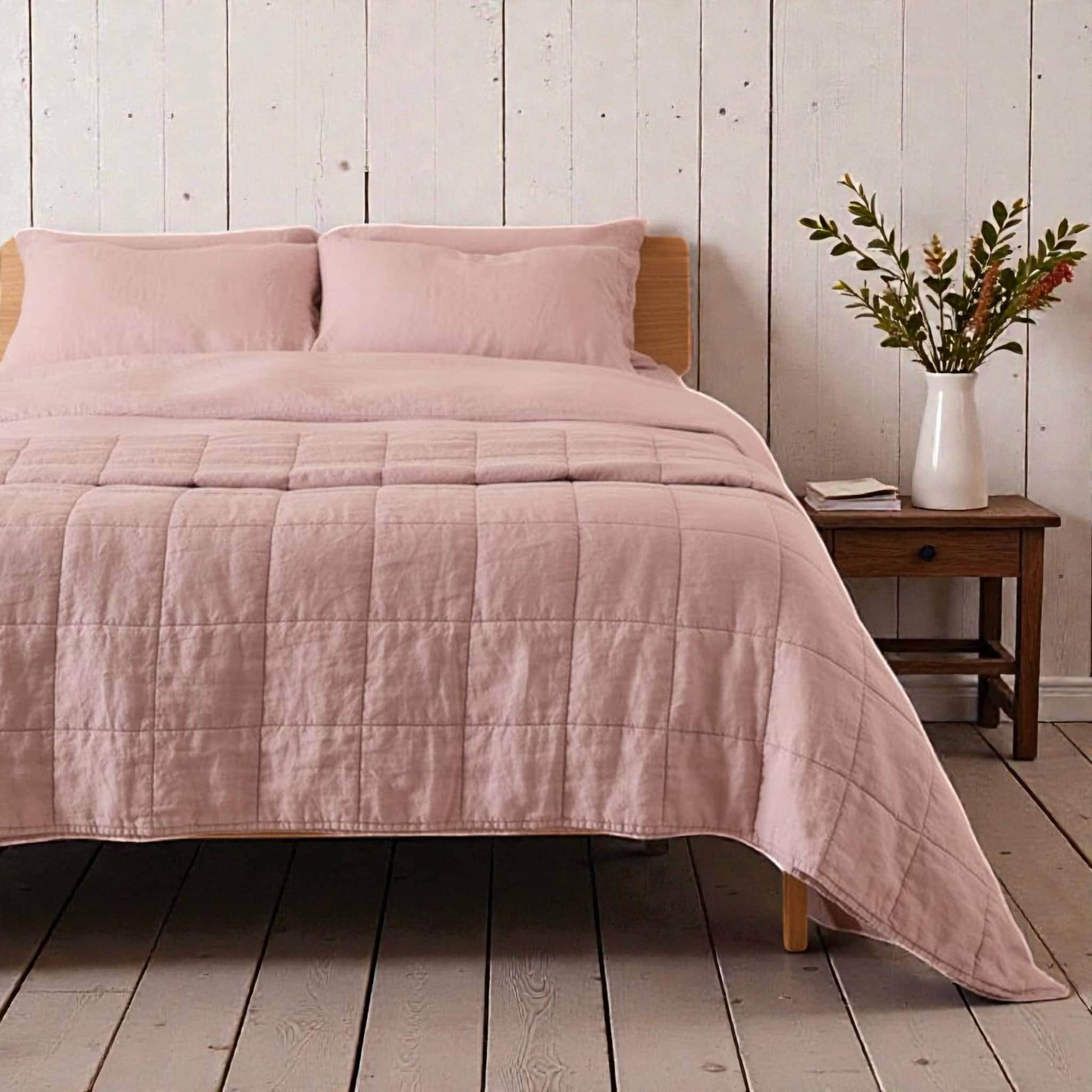 Linen Box Quilt, Lightweight Quilted Blanket