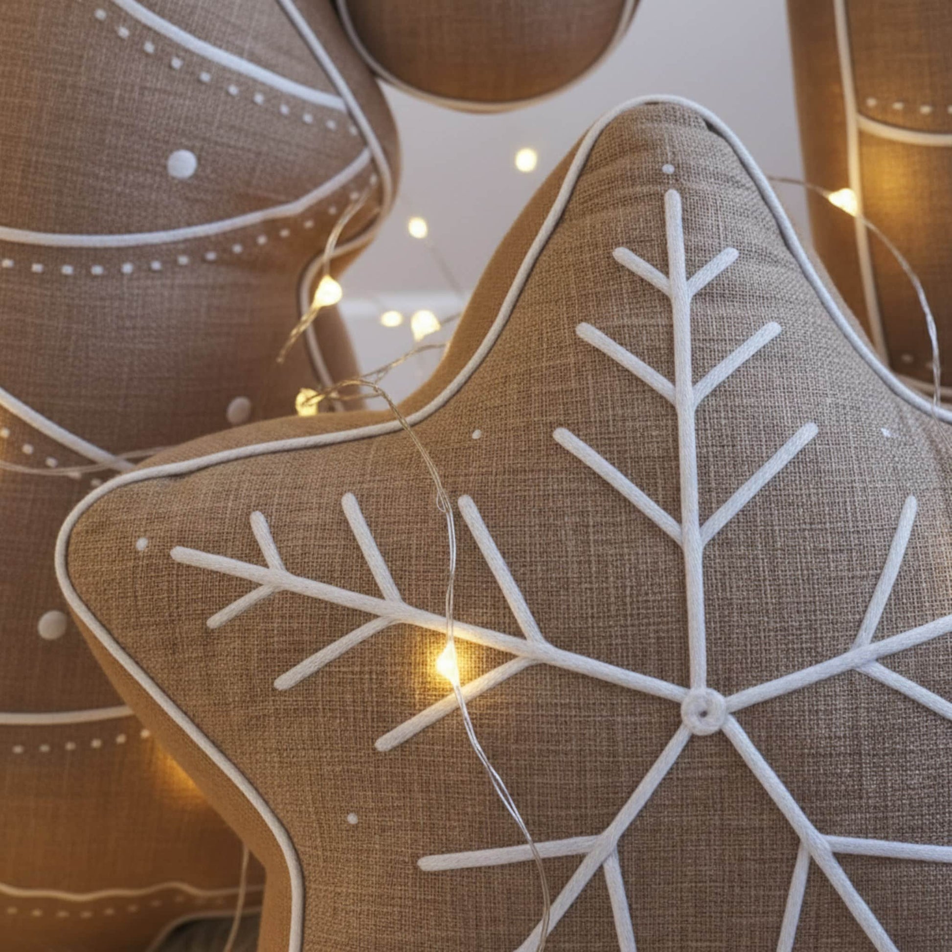 Linen Christmas Pillow, Decorative Pillows For Christmas