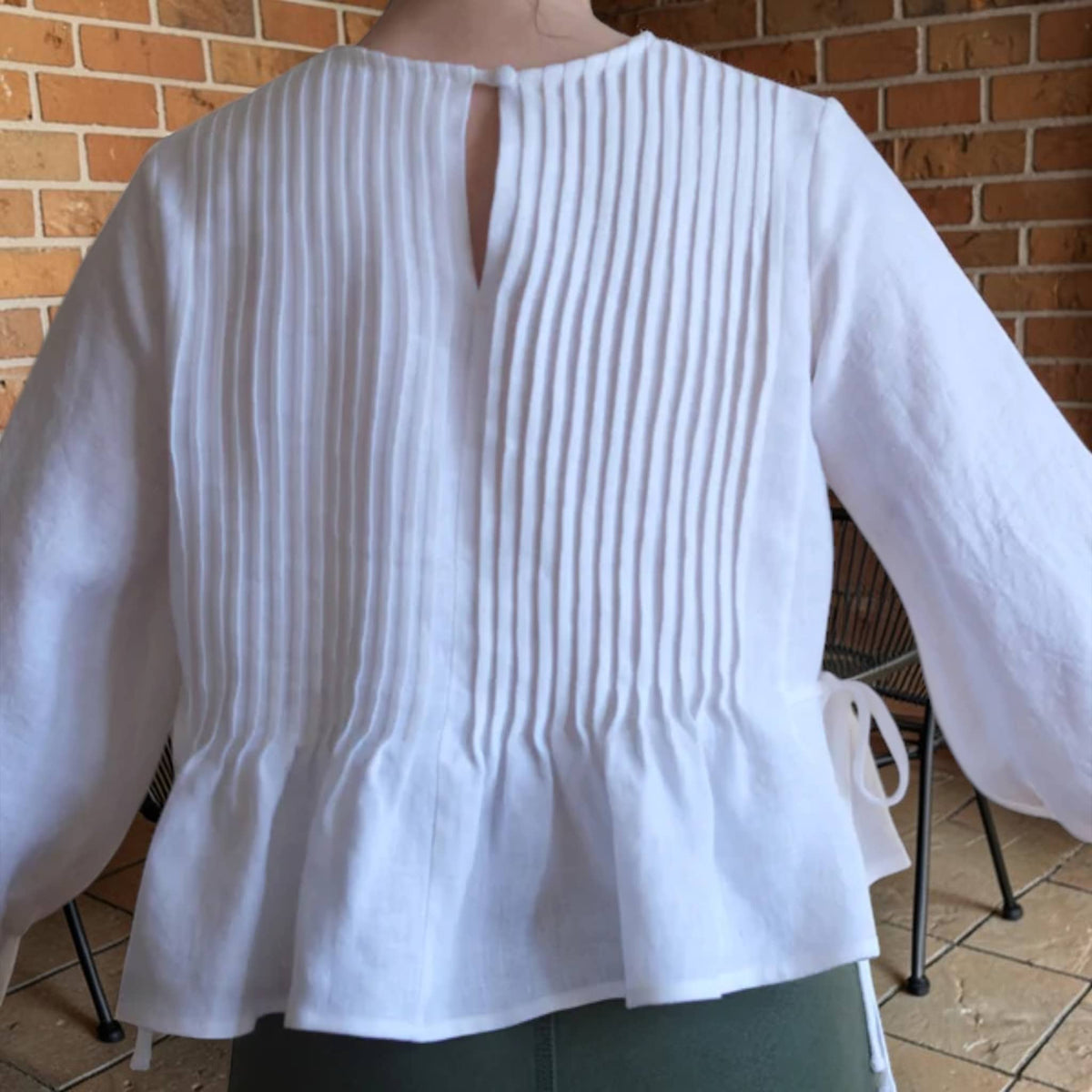 Linen V Neck Peplum Top, Pintuck Voluminous-Sleeve