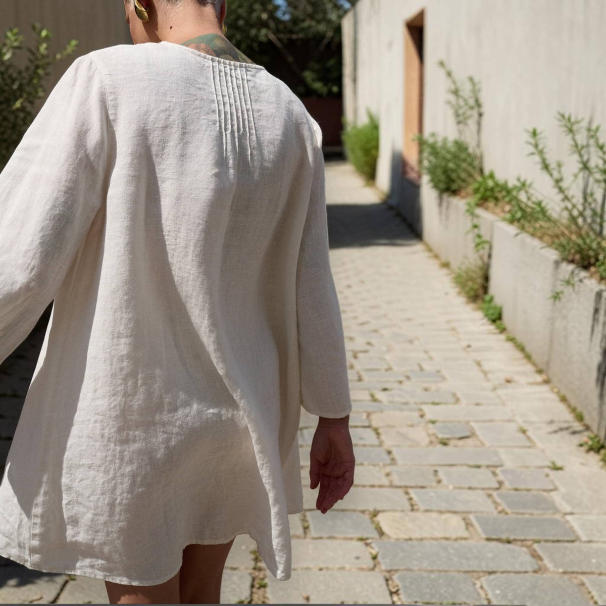 Long Sleeve Linen Mini Dress, Pintuck Front Round Neck