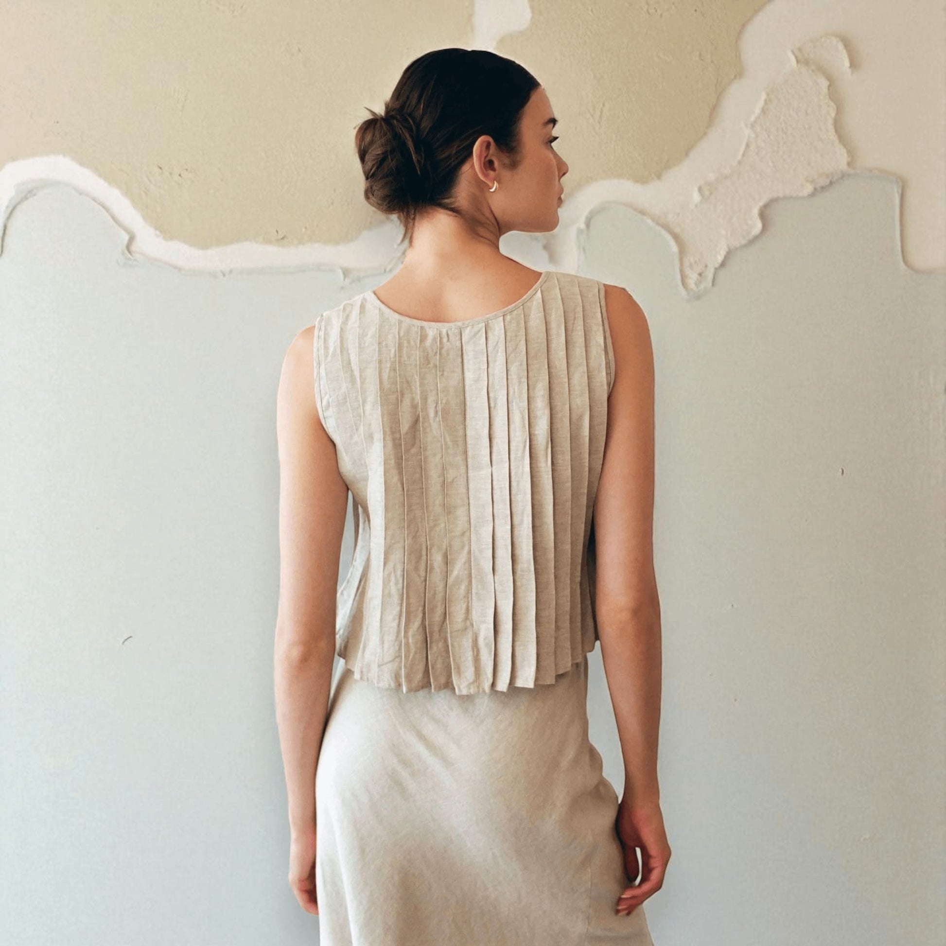 Pleated Tops Women, Sleeveless Pleated Linen Blouse