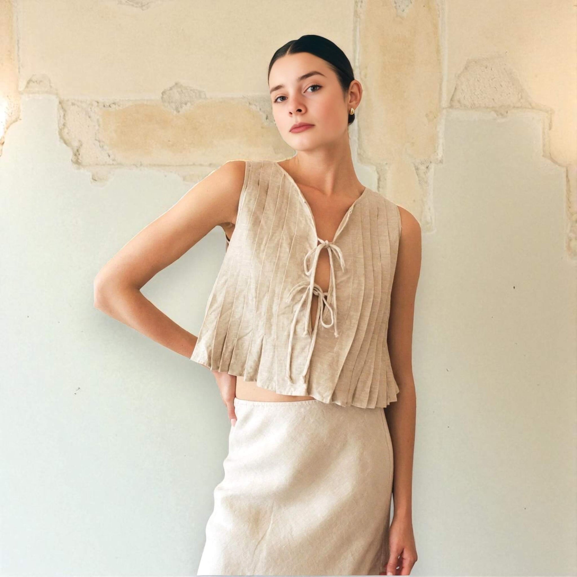 Pleated Tops Women, Sleeveless Pleated Linen Blouse