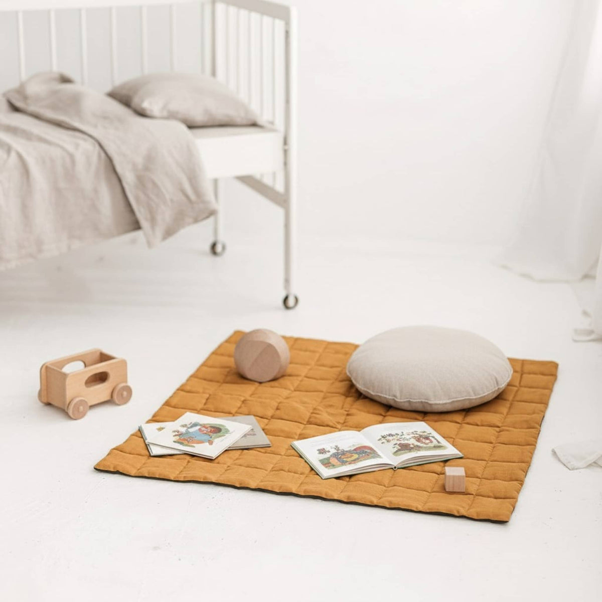 Quilted Baby Play Mat, Square Linen Kids Play Mat