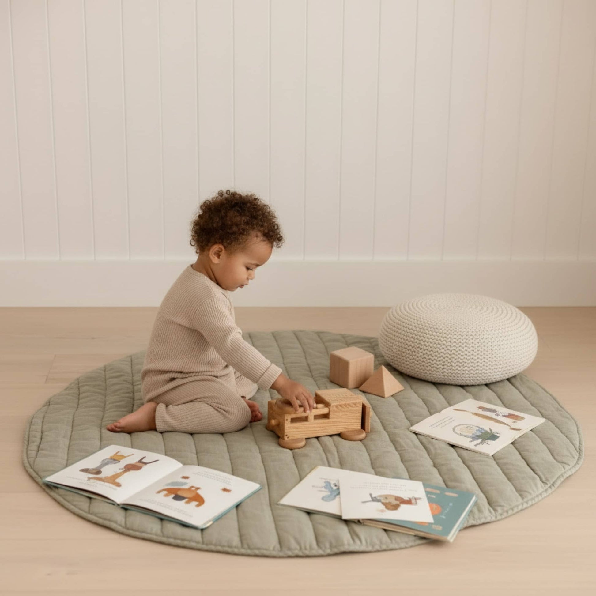 Round Linen Play Mat, Quilted Baby Play Mat