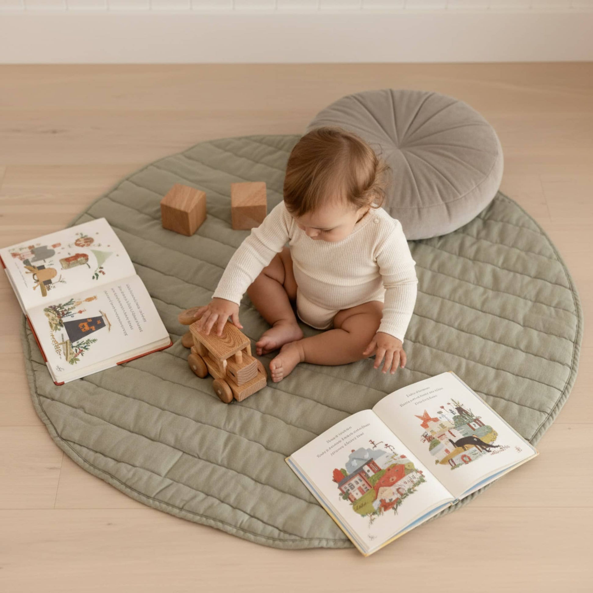 Round Linen Play Mat, Quilted Baby Play Mat