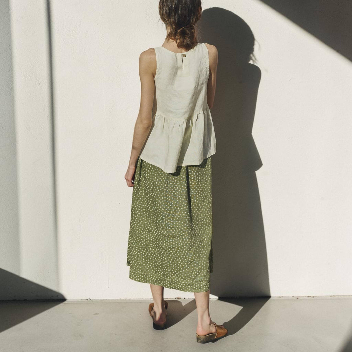 Sleeveless Peplum Linen Top, Gathered Waist