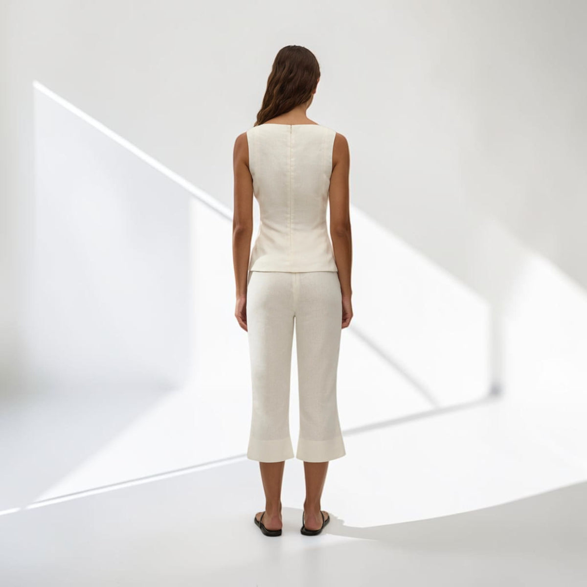 Sleeveless Peplum Linen Top, Square Neck