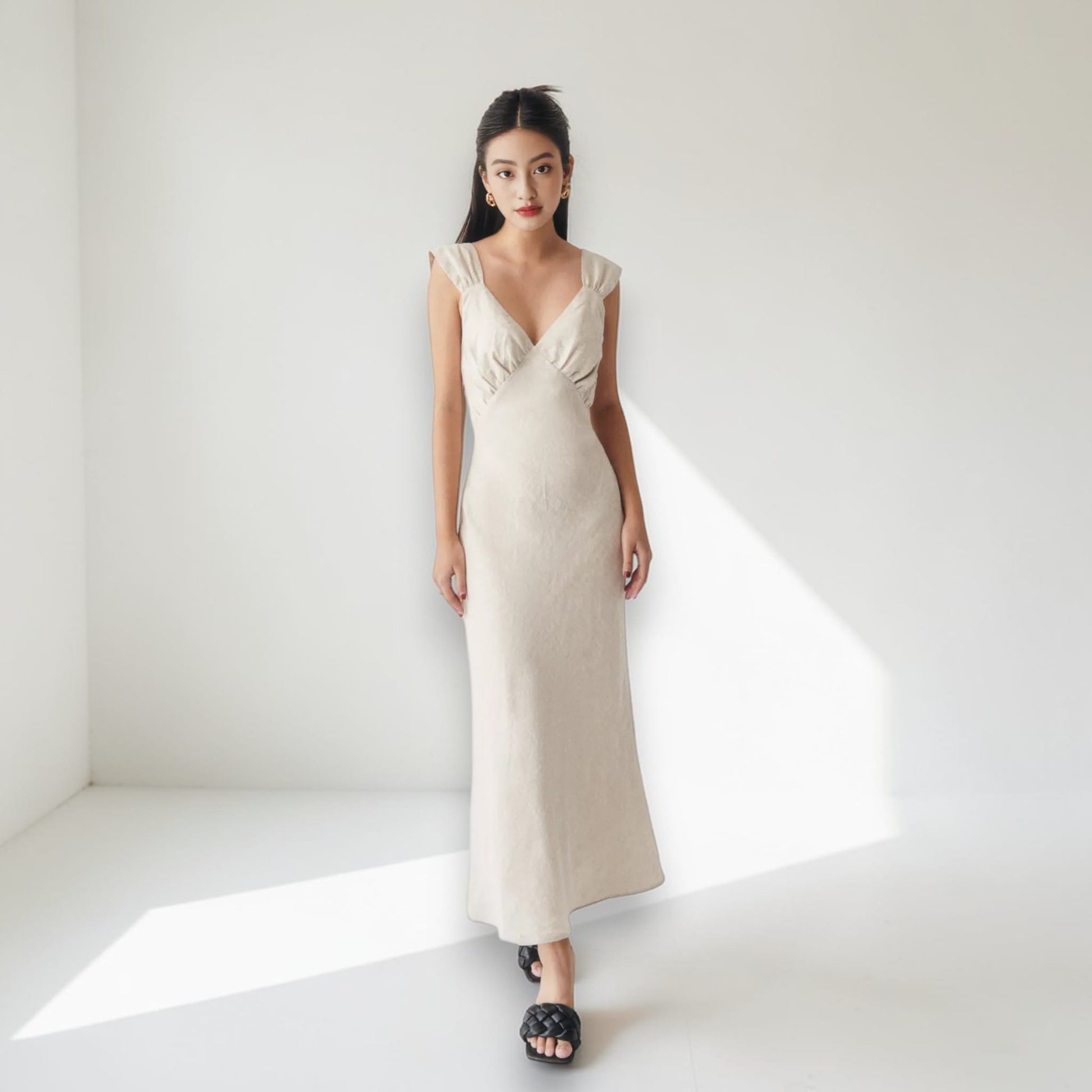 V Neck Linen Maxi Dress, Ruched Bust Maxi Dress